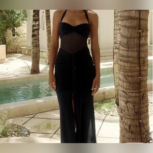 Elegant Black Halter Maxi Dress